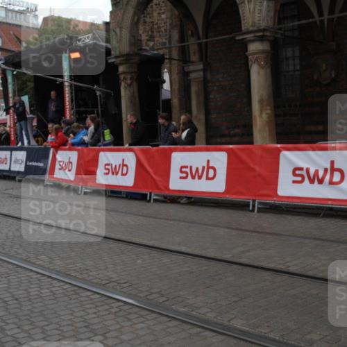 05.10.2025 - 20. swb-Marathon Bremen Yannick Fuchs http://msf.ph/oto/9318495 05.10.2025 11:25:17 Ziel 9763 meine-sportfotos.de