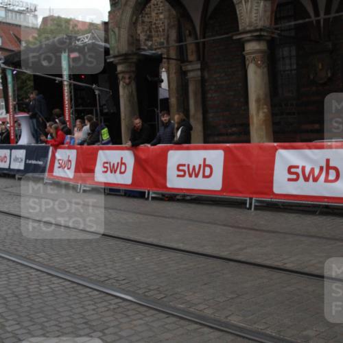 05.10.2025 - 20. swb-Marathon Bremen Yannick Fuchs http://msf.ph/oto/9318521 05.10.2025 11:25:36 Ziel  meine-sportfotos.de
