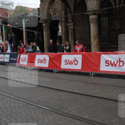 05.10.2025 - 20. swb-Marathon Bremen Yannick Fuchs http://msf.ph/oto/9318554 05.10.2025 11:25:57 Ziel  meine-sportfotos.de