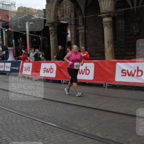 05.10.2025 - 20. swb-Marathon Bremen Yannick Fuchs http://msf.ph/oto/9318571 05.10.2025 11:26:08 Ziel 10144 meine-sportfotos.de