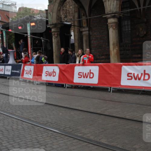 05.10.2025 - 20. swb-Marathon Bremen Yannick Fuchs http://msf.ph/oto/9318573 05.10.2025 11:26:10 Ziel 10144 meine-sportfotos.de