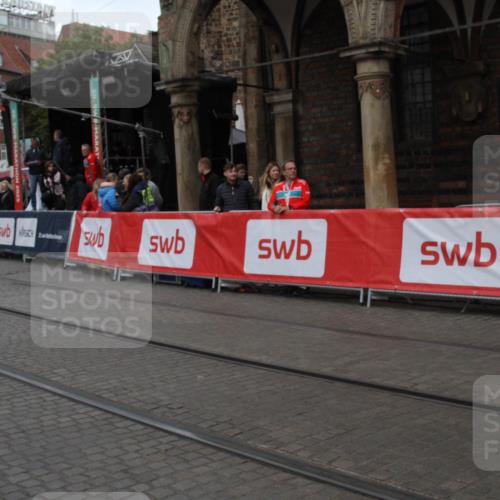 05.10.2025 - 20. swb-Marathon Bremen Yannick Fuchs http://msf.ph/oto/9318636 05.10.2025 11:26:49 Ziel  meine-sportfotos.de