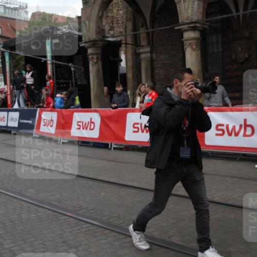 05.10.2025 - 20. swb-Marathon Bremen Yannick Fuchs http://msf.ph/oto/9318685 05.10.2025 11:27:21 Ziel  meine-sportfotos.de
