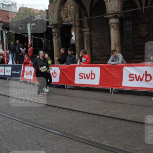 05.10.2025 - 20. swb-Marathon Bremen Yannick Fuchs http://msf.ph/oto/9318715 05.10.2025 11:27:38 Ziel 10935 meine-sportfotos.de