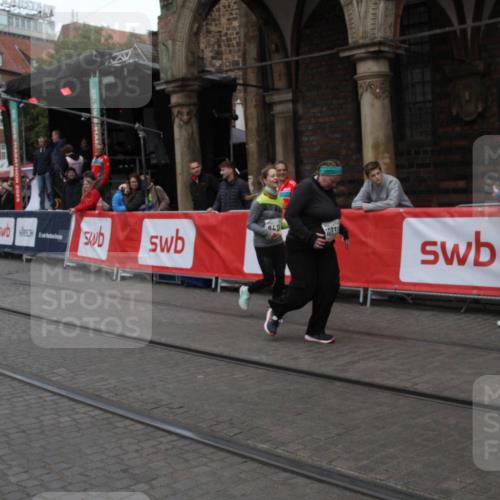 05.10.2025 - 20. swb-Marathon Bremen Yannick Fuchs http://msf.ph/oto/9318717 05.10.2025 11:27:39 Ziel 10935 meine-sportfotos.de