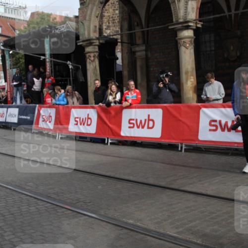 05.10.2025 - 20. swb-Marathon Bremen Yannick Fuchs http://msf.ph/oto/9318734 05.10.2025 11:28:38 Ziel  meine-sportfotos.de