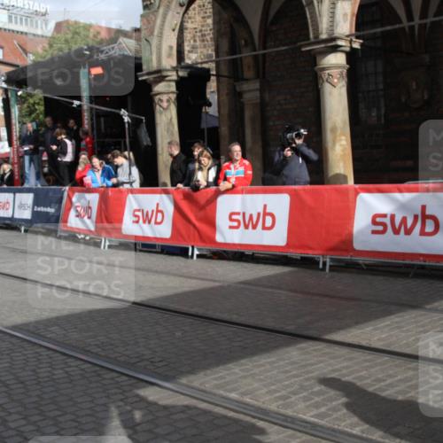 05.10.2025 - 20. swb-Marathon Bremen Yannick Fuchs http://msf.ph/oto/9318754 05.10.2025 11:28:49 Ziel  meine-sportfotos.de