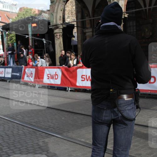 05.10.2025 - 20. swb-Marathon Bremen Yannick Fuchs http://msf.ph/oto/9318765 05.10.2025 11:28:53 Ziel  meine-sportfotos.de