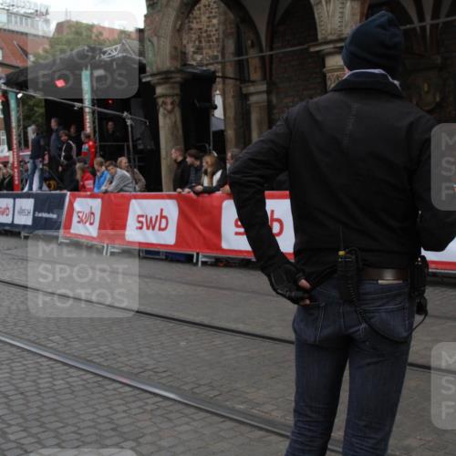 05.10.2025 - 20. swb-Marathon Bremen Yannick Fuchs http://msf.ph/oto/9318793 05.10.2025 11:29:07 Ziel  meine-sportfotos.de