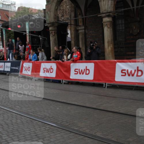 05.10.2025 - 20. swb-Marathon Bremen Yannick Fuchs http://msf.ph/oto/9318834 05.10.2025 11:29:22 Ziel 9257, 10482 meine-sportfotos.de