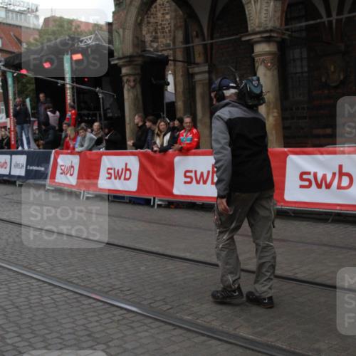 05.10.2025 - 20. swb-Marathon Bremen Yannick Fuchs http://msf.ph/oto/9318873 05.10.2025 11:29:36 Ziel 10401 meine-sportfotos.de