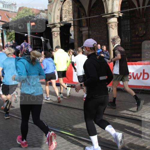 05.10.2025 - 20. swb-Marathon Bremen Yannick Fuchs http://msf.ph/oto/9318912 05.10.2025 11:32:40 Ziel  meine-sportfotos.de