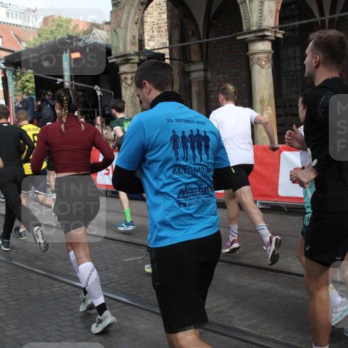 05.10.2025 - 20. swb-Marathon Bremen Yannick Fuchs http://msf.ph/oto/9318940 05.10.2025 11:32:57 Ziel  meine-sportfotos.de