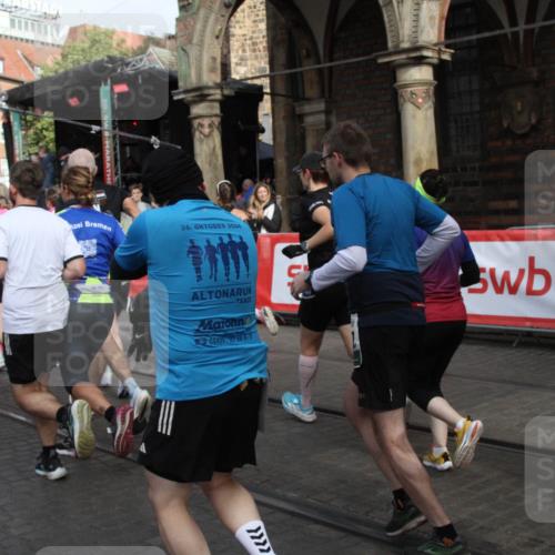 05.10.2025 - 20. swb-Marathon Bremen Yannick Fuchs http://msf.ph/oto/9318957 05.10.2025 11:33:04 Ziel  meine-sportfotos.de