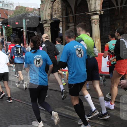 05.10.2025 - 20. swb-Marathon Bremen Yannick Fuchs http://msf.ph/oto/9319004 05.10.2025 11:33:23 Ziel  meine-sportfotos.de