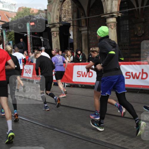 05.10.2025 - 20. swb-Marathon Bremen Yannick Fuchs http://msf.ph/oto/9319083 05.10.2025 11:33:55 Ziel  meine-sportfotos.de