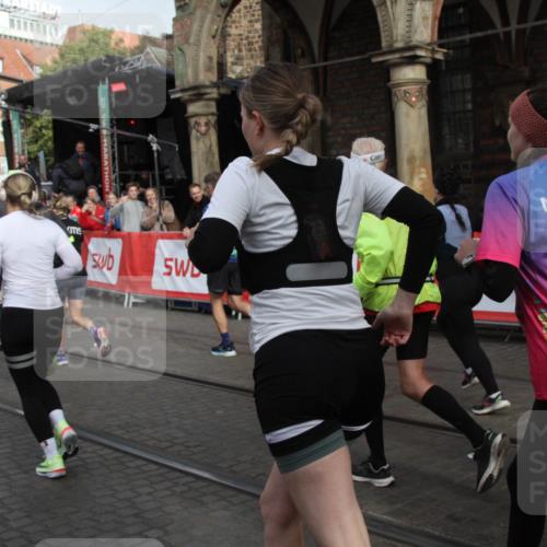 05.10.2025 - 20. swb-Marathon Bremen Yannick Fuchs http://msf.ph/oto/9319086 05.10.2025 11:33:56 Ziel  meine-sportfotos.de