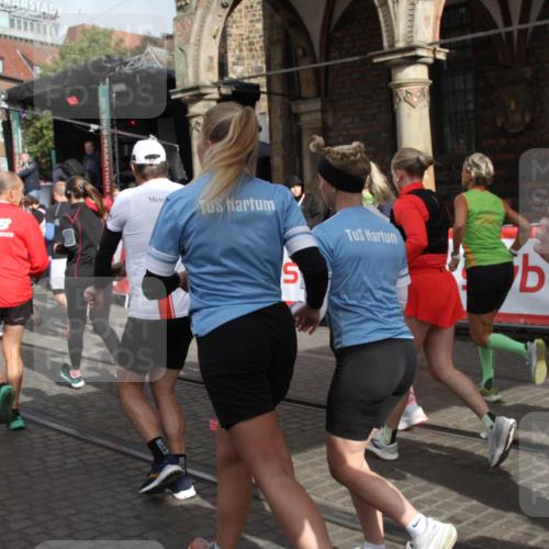 05.10.2025 - 20. swb-Marathon Bremen Yannick Fuchs http://msf.ph/oto/9319098 05.10.2025 11:34:03 Ziel  meine-sportfotos.de
