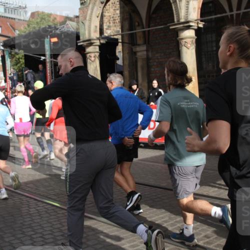 05.10.2025 - 20. swb-Marathon Bremen Yannick Fuchs http://msf.ph/oto/9319100 05.10.2025 11:34:04 Ziel  meine-sportfotos.de