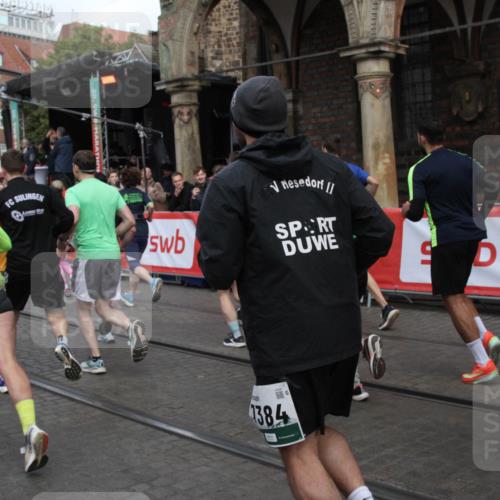 05.10.2025 - 20. swb-Marathon Bremen Yannick Fuchs http://msf.ph/oto/9319230 05.10.2025 11:35:01 Ziel  meine-sportfotos.de