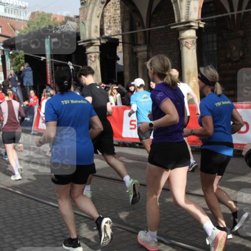 05.10.2025 - 20. swb-Marathon Bremen Yannick Fuchs http://msf.ph/oto/9319290 05.10.2025 11:35:30 Ziel  meine-sportfotos.de