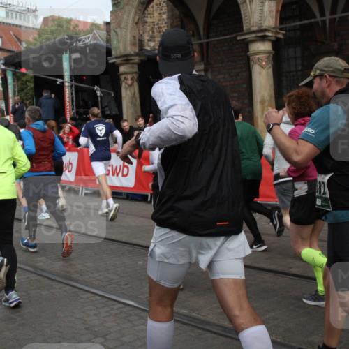 05.10.2025 - 20. swb-Marathon Bremen Yannick Fuchs http://msf.ph/oto/9319330 05.10.2025 11:35:47 Ziel  meine-sportfotos.de