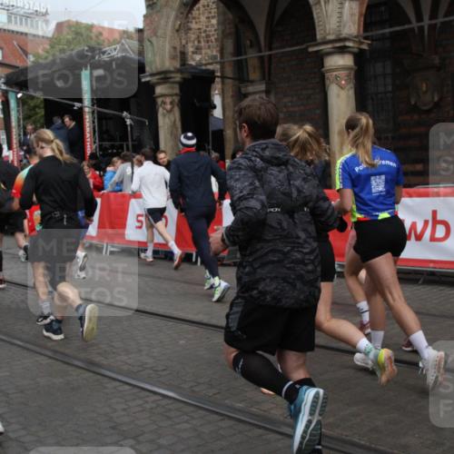 05.10.2025 - 20. swb-Marathon Bremen Yannick Fuchs http://msf.ph/oto/9319365 05.10.2025 11:36:00 Ziel  meine-sportfotos.de