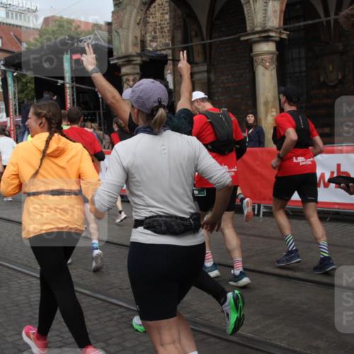 05.10.2025 - 20. swb-Marathon Bremen Yannick Fuchs http://msf.ph/oto/9319400 05.10.2025 11:36:14 Ziel  meine-sportfotos.de