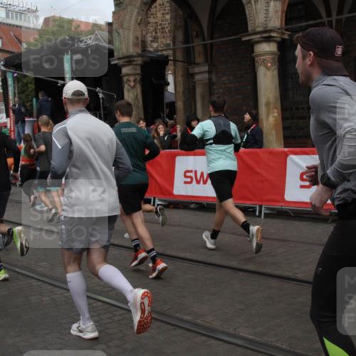 05.10.2025 - 20. swb-Marathon Bremen Yannick Fuchs http://msf.ph/oto/9319599 05.10.2025 11:37:38 Ziel  meine-sportfotos.de