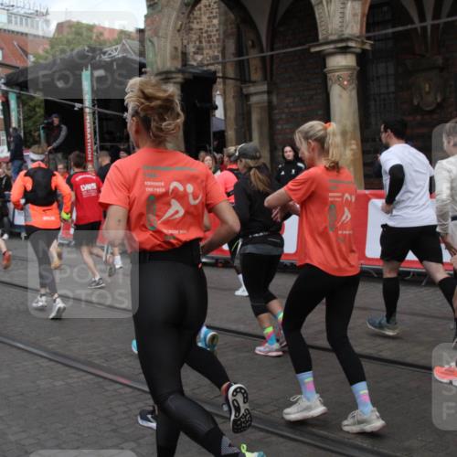 05.10.2025 - 20. swb-Marathon Bremen Yannick Fuchs http://msf.ph/oto/9319700 05.10.2025 11:38:14 Ziel  meine-sportfotos.de
