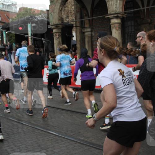 05.10.2025 - 20. swb-Marathon Bremen Yannick Fuchs http://msf.ph/oto/9319968 05.10.2025 11:39:50 Ziel  meine-sportfotos.de