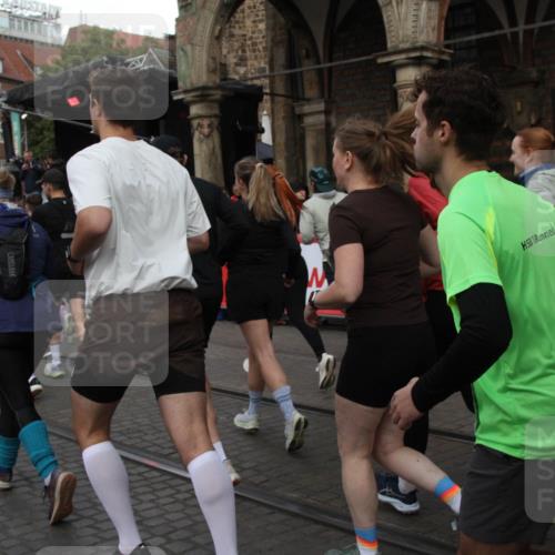 05.10.2025 - 20. swb-Marathon Bremen Yannick Fuchs http://msf.ph/oto/9319993 05.10.2025 11:40:00 Ziel  meine-sportfotos.de