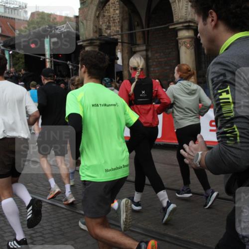05.10.2025 - 20. swb-Marathon Bremen Yannick Fuchs http://msf.ph/oto/9319994 05.10.2025 11:40:00 Ziel  meine-sportfotos.de