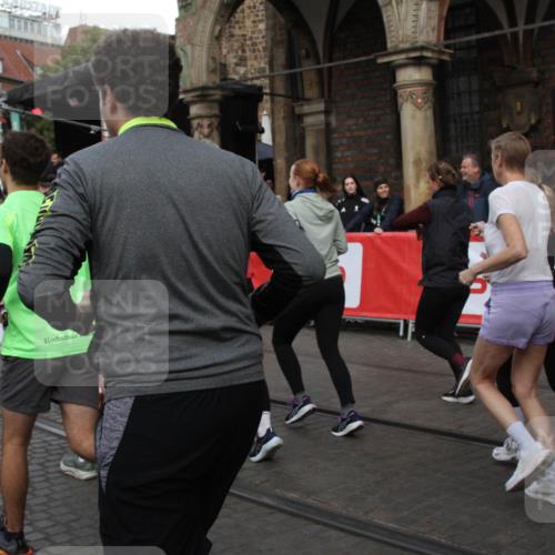 05.10.2025 - 20. swb-Marathon Bremen Yannick Fuchs http://msf.ph/oto/9319995 05.10.2025 11:40:00 Ziel  meine-sportfotos.de