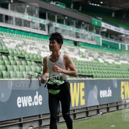 05.10.2025 - 20. swb-Marathon Bremen Michael Burmester http://msf.ph/oto/9325649 05.10.2025 12:45:32 Laufen im Stadion 109, 349, 649, 852, 943, 1055, 1146, 1307, 1631, 1790, 1883, 2545, 2666, 2719, 3197, 3218, 3327, 3342, 3807, 4571, 4786, 5132, 5588, 6150, 6302, 6996, 7028, 7440, 8747, 8828, 9130, 539, 642, 657, 819, 2013, 2188, 3219, 3251, 3982, 4358, 6633, 8169, 8351, 8382 meine-sportfotos.de