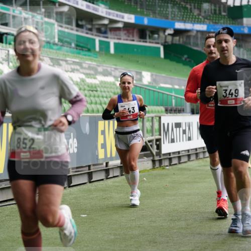 05.10.2025 - 20. swb-Marathon Bremen Michael Burmester http://msf.ph/oto/9325767 05.10.2025 12:45:48 Laufen im Stadion 349, 649, 852, 943, 1055, 1091, 1146, 1307, 1790, 1883, 2545, 3197, 3218, 3807, 4786, 5132, 5588, 6150, 7028, 7440, 7526, 8747, 109, 819, 1055, 1631, 2666, 2719, 3327, 3342, 4358, 4571, 6302, 6996, 8828, 9130 meine-sportfotos.de