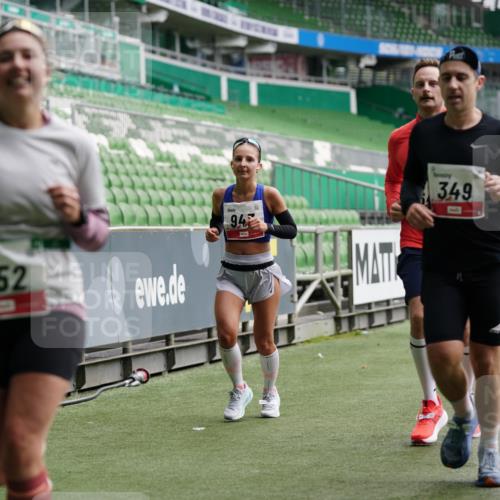 05.10.2025 - 20. swb-Marathon Bremen Michael Burmester http://msf.ph/oto/9325780 05.10.2025 12:45:49 Laufen im Stadion 349, 649, 852, 943, 1091, 1146, 1307, 1790, 1883, 2545, 3197, 3218, 3807, 4786, 5132, 5588, 6150, 7028, 7440, 7526, 8747, 109, 819, 1055, 1631, 2666, 2719, 3327, 3342, 4358, 4571, 6302, 6996, 8828, 9130 meine-sportfotos.de