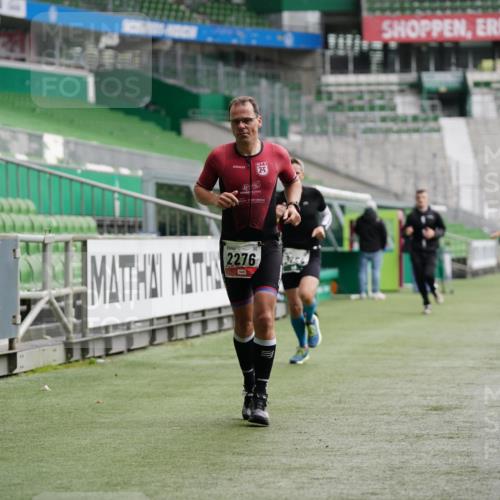 05.10.2025 - 20. swb-Marathon Bremen Michael Burmester http://msf.ph/oto/9325867 05.10.2025 12:46:21 Laufen im Stadion 256, 281, 349, 649, 852, 891, 943, 1091, 1246, 1307, 2163, 2228, 2276, 2545, 2585, 3054, 3084, 3381, 3807, 4274, 4617, 4758, 5588, 6849, 7028, 7526, 7675, 1146, 1883, 3197, 4786, 5132, 6150, 7440 meine-sportfotos.de