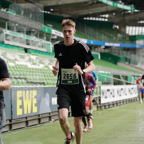 05.10.2025 - 20. swb-Marathon Bremen Michael Burmester http://msf.ph/oto/9326320 05.10.2025 12:47:37 Laufen im Stadion 223, 265, 344, 346, 391, 442, 505, 545, 564, 656, 770, 862, 1205, 1526, 1635, 1642, 1646, 2360, 2472, 2482, 2613, 2656, 2872, 2939, 3061, 4215, 4255, 4291, 4313, 4966, 4988, 5656, 5831, 6295, 6804, 7070, 7170, 7176, 7492, 7900, 8013, 502, 545, 609, 818, 862, 1246, 1521, 3084, 4848, 7583 meine-sportfotos.de