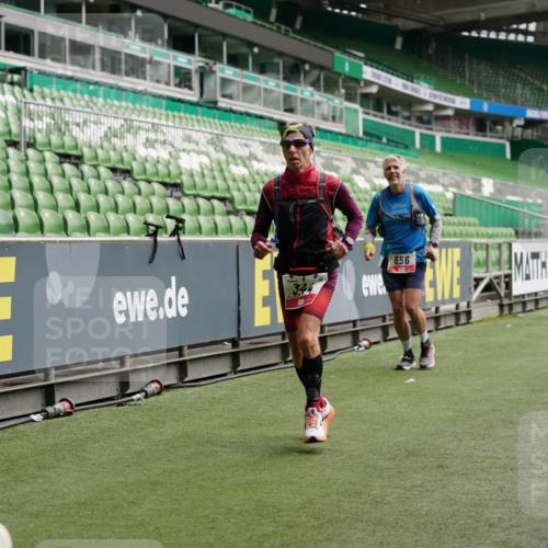 05.10.2025 - 20. swb-Marathon Bremen Michael Burmester http://msf.ph/oto/9326324 05.10.2025 12:47:38 Laufen im Stadion 223, 265, 344, 346, 391, 442, 505, 564, 656, 770, 1205, 1526, 1635, 1642, 1646, 2360, 2472, 2482, 2613, 2656, 2872, 2939, 3061, 4215, 4255, 4291, 4313, 4966, 4988, 5656, 5831, 6295, 6804, 7070, 7170, 7176, 7492, 7900, 8013, 502, 545, 609, 818, 862, 1521, 4848, 7583 meine-sportfotos.de
