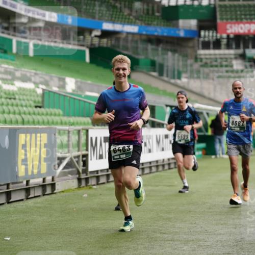 05.10.2025 - 20. swb-Marathon Bremen Michael Burmester http://msf.ph/oto/9326330 05.10.2025 12:48:35 Laufen im Stadion 492, 1195, 1370, 1526, 1607, 1625, 1724, 2241, 2643, 2974, 3320, 3324, 3768, 3819, 4353, 5103, 5264, 5599, 5786, 5918, 6171, 6251, 6463, 6632, 7735, 7831, 7904, 8244, 8507, 8687, 8729, 8897, 8923, 8932, 344, 346, 564, 656, 1205, 1526, 1642, 1646, 2360, 2656, 4291, 4313, 6804, 7176, 7492, 7900 meine-sportfotos.de