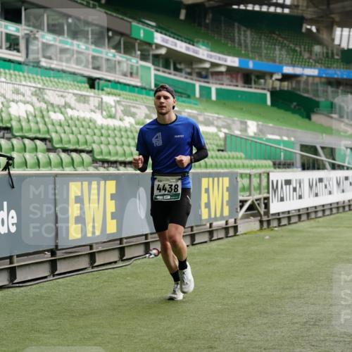 05.10.2025 - 20. swb-Marathon Bremen Michael Burmester http://msf.ph/oto/9326610 05.10.2025 12:49:37 Laufen im Stadion 150, 187, 217, 270, 287, 424, 1257, 1535, 1609, 1654, 1727, 1876, 1904, 2044, 2119, 2356, 2594, 2988, 2990, 3124, 3544, 3738, 3885, 3960, 4006, 4385, 4438, 4870, 5894, 6431, 6619, 6805, 6877, 7647, 7987, 8216, 8401, 8536, 8630, 9114, 9118, 1195, 1625, 3320, 5599, 6171, 6463, 6632, 7904, 8507, 8687, 8897 meine-sportfotos.de