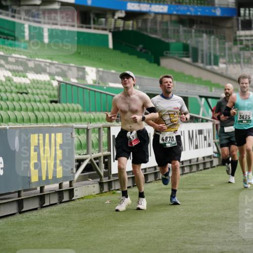 05.10.2025 - 20. swb-Marathon Bremen Michael Burmester http://msf.ph/oto/9326614 05.10.2025 12:49:41 Laufen im Stadion 150, 187, 217, 270, 287, 424, 511, 1257, 1535, 1609, 1654, 1727, 1876, 1904, 2044, 2119, 2356, 2594, 2988, 2990, 3124, 3544, 3738, 3885, 3960, 4006, 4385, 4438, 4870, 5894, 6214, 6431, 6619, 6805, 6877, 7647, 7987, 8216, 8401, 8536, 8873, 9118, 1195, 1625, 5599, 6171, 6463, 6632, 7904, 8507, 8630, 8687, 9114 meine-sportfotos.de