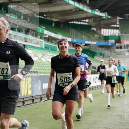 05.10.2025 - 20. swb-Marathon Bremen Michael Burmester http://msf.ph/oto/9326708 05.10.2025 12:50:00 Laufen im Stadion 150, 187, 217, 270, 287, 424, 511, 679, 845, 906, 939, 1257, 1388, 1535, 1609, 1707, 1727, 1876, 1904, 2044, 2356, 2721, 3259, 3353, 3544, 3738, 3885, 3960, 4006, 4318, 4367, 4438, 4870, 4938, 5118, 5389, 5873, 5894, 6214, 6216, 6281, 6431, 6619, 6717, 6805, 6877, 7647, 7826, 7963, 7987, 8401, 8536, 8873, 8907, 9118, 1654, 1727, 2119, 2594, 2988, 2990, 3124, 4385, 8216 meine-sportfotos.de