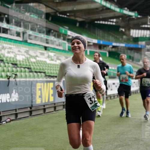 05.10.2025 - 20. swb-Marathon Bremen Michael Burmester http://msf.ph/oto/9326724 05.10.2025 12:50:02 Laufen im Stadion 150, 187, 217, 270, 287, 424, 511, 679, 845, 906, 939, 1257, 1388, 1535, 1609, 1707, 1876, 1904, 2044, 2356, 2721, 3228, 3259, 3353, 3544, 3738, 3885, 3960, 4006, 4318, 4367, 4438, 4870, 4938, 5118, 5389, 5564, 5873, 5894, 6214, 6216, 6281, 6431, 6717, 6805, 7647, 7826, 7963, 7987, 8401, 8536, 8873, 8907, 9118, 1257, 1654, 1727, 2119, 2594, 2988, 2990, 3124, 4385, 6619, 6877, 8216 meine-sportfotos.de