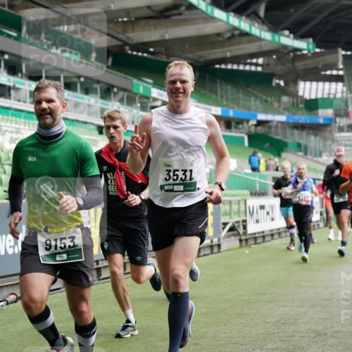 05.10.2025 - 20. swb-Marathon Bremen Michael Burmester http://msf.ph/oto/9326795 05.10.2025 12:54:41 Laufen im Stadion 53, 82, 104, 124, 132, 169, 289, 319, 417, 504, 524, 756, 944, 1165, 1308, 1474, 1483, 1517, 1543, 1721, 1729, 1873, 1896, 1897, 1945, 1976, 2024, 2180, 2265, 2274, 2431, 2573, 2767, 2841, 3069, 3193, 3212, 3224, 3359, 3436, 3531, 3703, 3848, 4257, 4595, 4672, 4816, 4837, 4949, 4958, 5022, 5206, 5452, 5666, 5869, 5978, 6184, 6583, 6683, 6853, 7052, 7232, 7279, 7494, 7508, 7814, 7928, 7986, 8642, 8653, 8737, 89, 250, 368, 458, 507, 950, 1460, 1489 meine-sportfotos.de