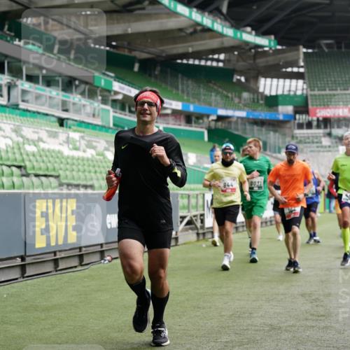 05.10.2025 - 20. swb-Marathon Bremen Michael Burmester http://msf.ph/oto/9326890 05.10.2025 12:54:50 Laufen im Stadion 53, 82, 104, 124, 132, 169, 289, 319, 417, 504, 524, 663, 756, 944, 1308, 1474, 1483, 1517, 1543, 1721, 1737, 1896, 1897, 1945, 1976, 2024, 2180, 2265, 2274, 2431, 2494, 2573, 2642, 2767, 2841, 3069, 3193, 3212, 3224, 3359, 3436, 3531, 3703, 3848, 4257, 4595, 4672, 4771, 4816, 4837, 4919, 4949, 4958, 5022, 5034, 5206, 5452, 5666, 5869, 5978, 6184, 6583, 6683, 6853, 7052, 7232, 7279, 7494, 7508, 7814, 7928, 7986, 8642, 8653, 8737, 89, 250, 368, 458, 507, 950, 1165, 1460, 1489 meine-sportfotos.de