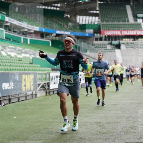 05.10.2025 - 20. swb-Marathon Bremen Michael Burmester http://msf.ph/oto/9327080 05.10.2025 12:50:46 Laufen im Stadion 122, 334, 601, 679, 688, 736, 745, 906, 939, 1025, 1033, 1037, 1044, 1166, 1359, 1450, 1689, 1707, 2059, 2381, 2721, 3228, 3259, 3267, 3291, 3419, 3608, 4032, 4318, 4366, 4367, 4938, 4962, 5184, 5389, 5418, 5564, 5817, 5838, 5873, 6216, 6252, 6281, 6401, 6477, 6681, 6717, 7493, 7826, 7963, 8083, 8907, 8995, 217, 287, 511, 845, 939, 1388, 3353, 3885, 4006, 4870, 5118, 5894, 6214, 8401, 8536, 8873, 9118 meine-sportfotos.de