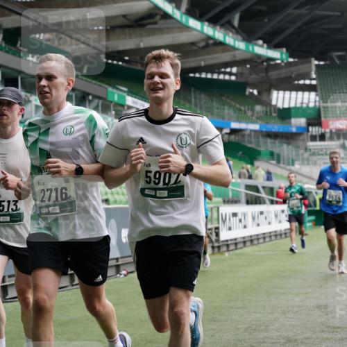 05.10.2025 - 20. swb-Marathon Bremen Michael Burmester http://msf.ph/oto/9327119 05.10.2025 12:55:16 Laufen im Stadion 78, 82, 104, 124, 169, 319, 417, 663, 760, 944, 1326, 1474, 1483, 1531, 1721, 1737, 1897, 1910, 1945, 2022, 2024, 2162, 2180, 2265, 2431, 2494, 2605, 2642, 2716, 2767, 2884, 3069, 3224, 3359, 3489, 3531, 3838, 3848, 3944, 4212, 4257, 4672, 4771, 4816, 4823, 4837, 4853, 4919, 5034, 5093, 5152, 5177, 5452, 5484, 5554, 5833, 5869, 5907, 6106, 6184, 6276, 6527, 6649, 7052, 7814, 7928, 7986, 8642, 8653, 132, 289, 504, 1896, 1976, 2573, 2841, 3212, 5022, 5206, 5978 meine-sportfotos.de