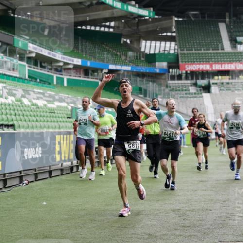05.10.2025 - 20. swb-Marathon Bremen Michael Burmester http://msf.ph/oto/9327128 05.10.2025 12:50:53 Laufen im Stadion 122, 334, 503, 601, 679, 688, 736, 745, 906, 1025, 1033, 1037, 1044, 1166, 1359, 1450, 1689, 1909, 2059, 2381, 2721, 3228, 3267, 3291, 3419, 3608, 3661, 4032, 4104, 4366, 4938, 4962, 5184, 5389, 5418, 5551, 5564, 5817, 5838, 5873, 6252, 6401, 6477, 6681, 6717, 7493, 7826, 7963, 8083, 8907, 8995, 217, 287, 511, 845, 939, 1388, 1707, 3259, 3353, 4006, 4318, 4367, 5118, 6214, 6216, 6281, 8401, 8536, 8873, 9118 meine-sportfotos.de